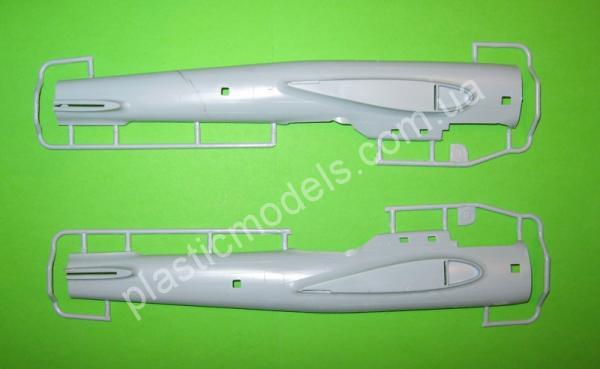 1/72 A-model 72142 Дальний бомбардировщик Пе-8 в комплект входит стартер АС-2
