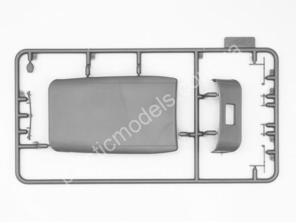 1/35 ICM 35538 WWII German Staff Car