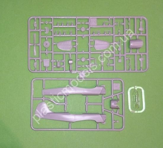 1/72 A-model  72320 Yakovlev Yak-18PS aerobatic aircraft