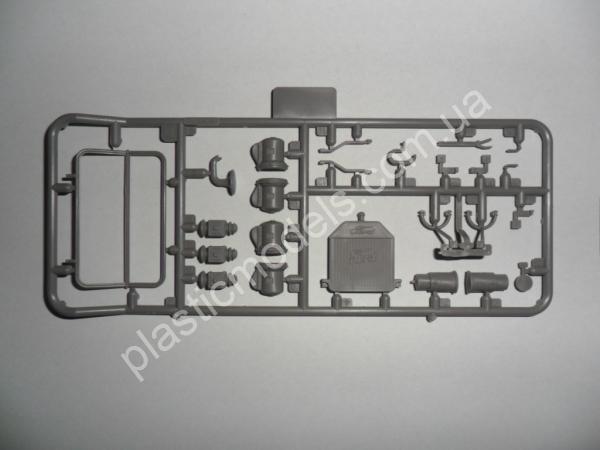1/24 ICM 24004 Model T 1914 Firetruck, American Car