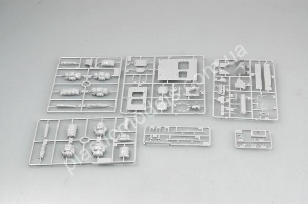 1/35 Trumpeter 0375 Light Armored Vehicle “Stryker”