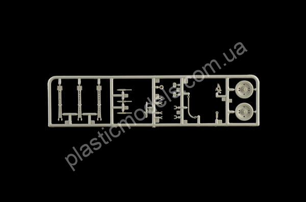 1/35 Italeri 6505 15 CWT truck with Breda 20/65