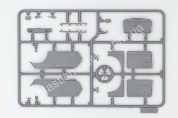 1/35 ICM 35483 Kadett K38 Cabriolimousine