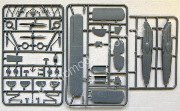1/72 HR model 72020 Avia B-534/II (Slovakia 1939)