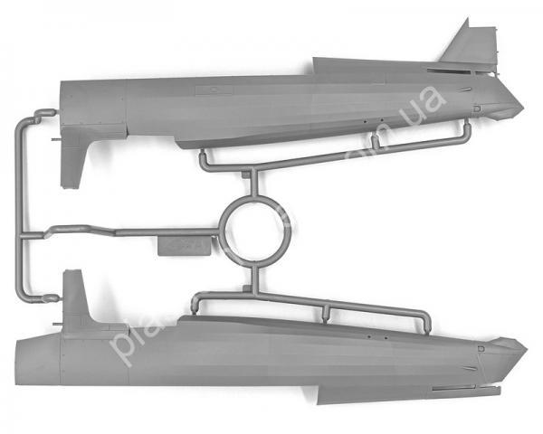 1/32 ICM 32053 'The English Patient' Movie aircraft Tiger Moth and Stearman