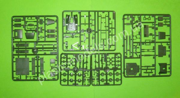 1/72 UM 322 Vehicles gun SU-1-12