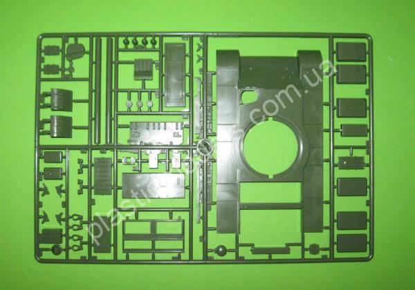 1/35 SKIF 221 T-55A
