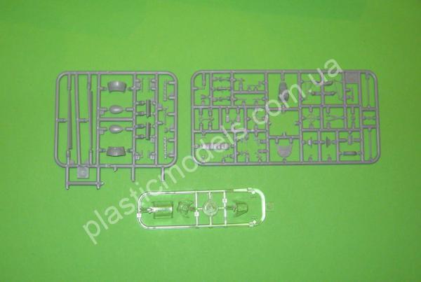 1/48 AMG 48719 Messerschmitt BF-109D1 Dora