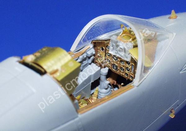 1/48 Eduard Big 4829  Sukhoj Su-25K FROGFOOT