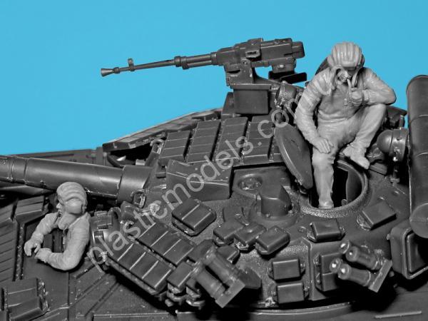 1/35 ICM 35756 Tank Crew of the Armed Forces of Ukraine