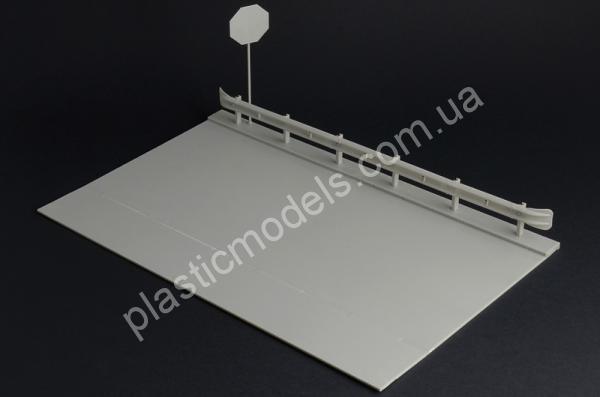1/24 Italeri 3864 Guard Rail & Road Section for display