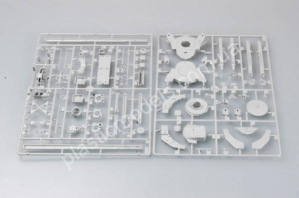 1/35 Trumpeter 2306 USM 198 155mm Towed How.