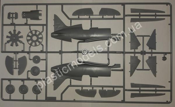 1/32 ICM 32003 I-16 type 29, WWII Soviet Fighter