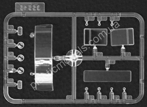 1/35 ICM 35901 Chernobyl#1. Radiation Monitoring Station (ZiL-131KShM truck & 5 figures & diorama base with background)
