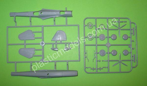1/72 Frrom Azur 0044 B-10B in US Service