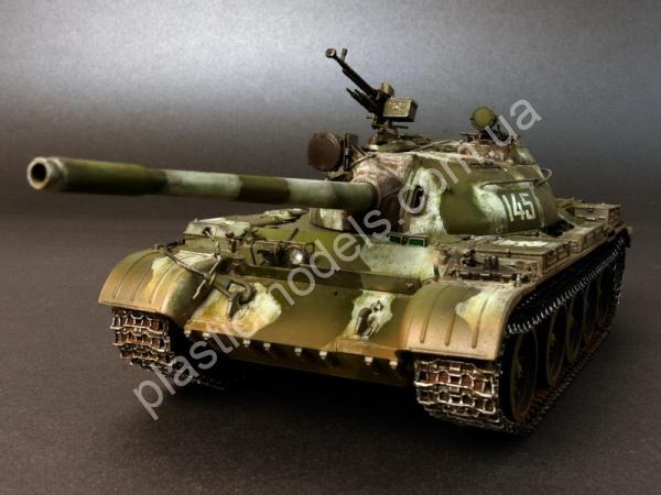1/35 MiniArt 37011 Soviet Medium Tank T-54B Early Production