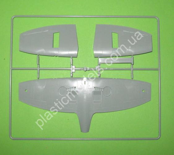 1/48 Academy 12274 Spitfire Mk.XIVc