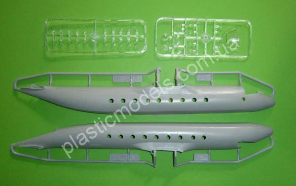 1/72 A-model 72356 Antonov An-24 (early version)