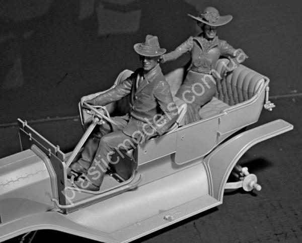 1/24 ICM 24013 American Motorists