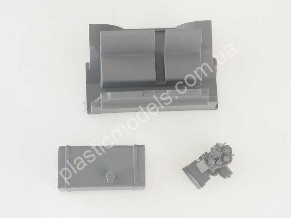 1/43 AVD model 1359 ZIL-132P with VK-1