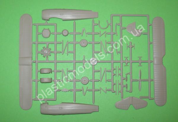 1/72 RS models 92045 Praga E-241