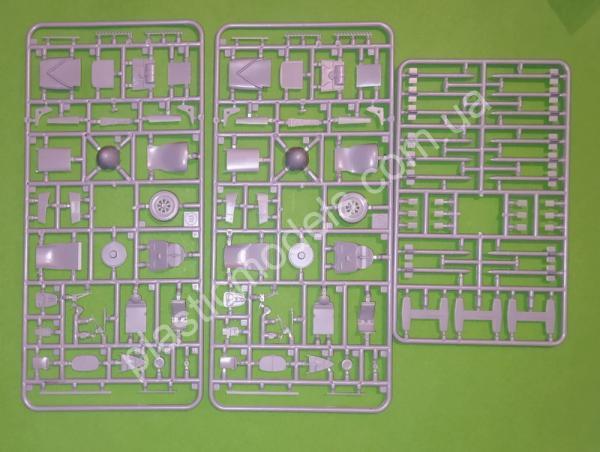 1/48 Modelsvit 4818 North-American F-82F/G Twin Mustang