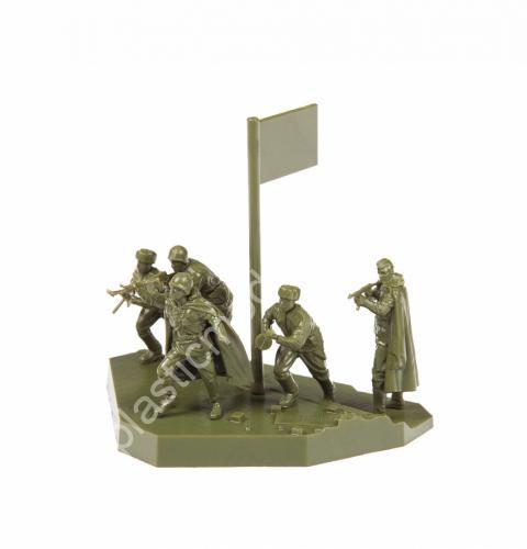 1/72 Zvezda 6269 Soviet machine gun squadron Berlin 1945