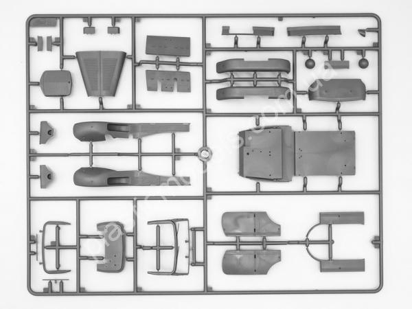 1/35 ICM 35538 WWII German Staff Car