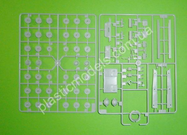 1/72 Trumpeter 07274 Sturmtiger (Early Production)