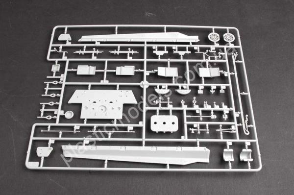 1/35 Trumpeter 1537 German tank E-50 Flakpanzer