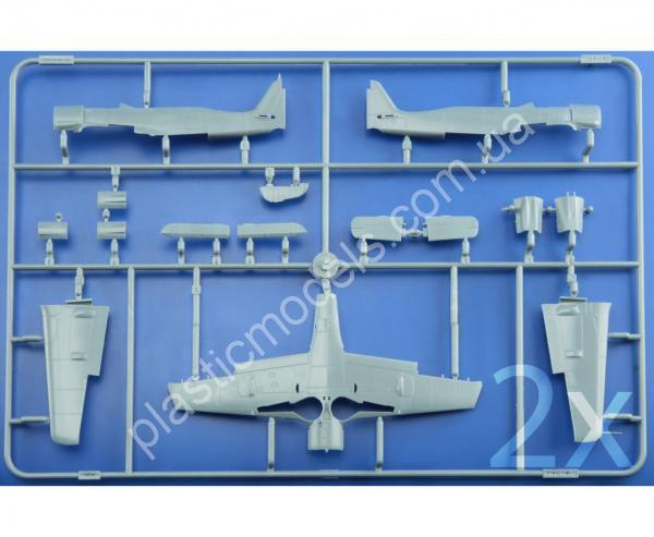 1/72 Eduard R0012 Fw 190A-8 QUATTRO COMBO Royal Class