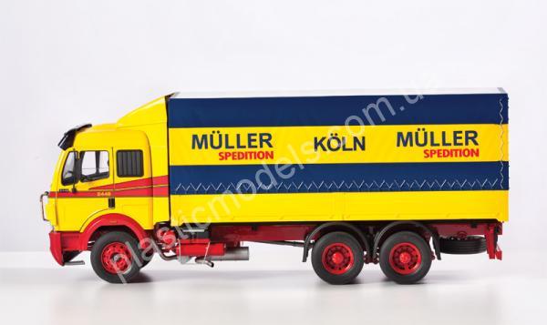 1/24 Italeri 3876 Mercedes-Benz 2448 Canvas Truck