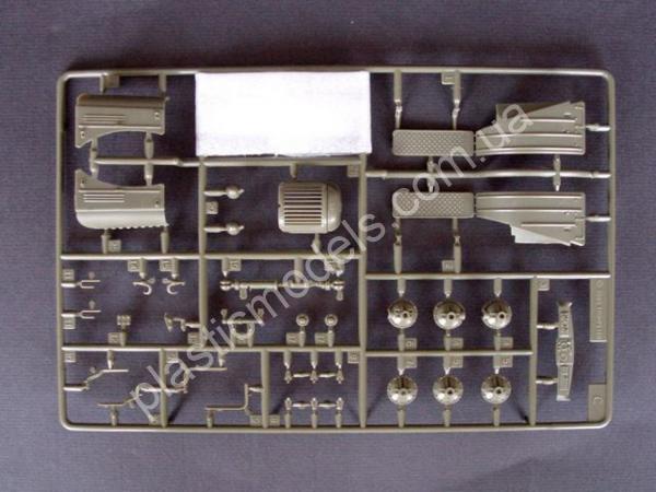1/35 Trumpeter 01003 ZIL-157K military truck