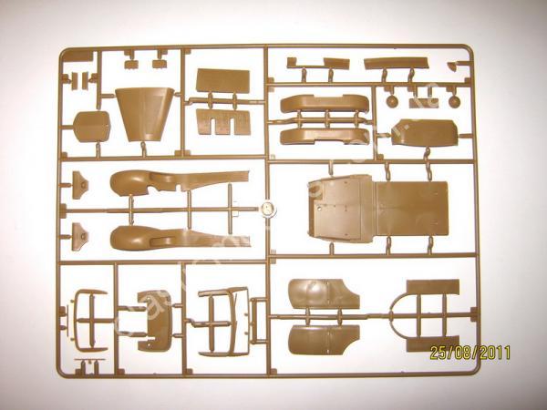 1/35 ICM 35531 G4 German car with Passengers