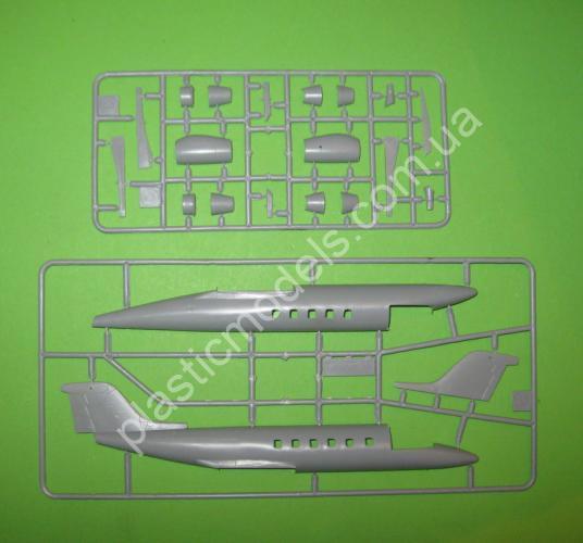 1/72 SOVA-M 72019 Gates Learjet 35