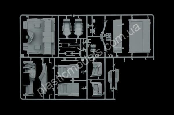 1/24 Italeri 3948 Mercedes Benz MP4 Big Space (Middle Roof)