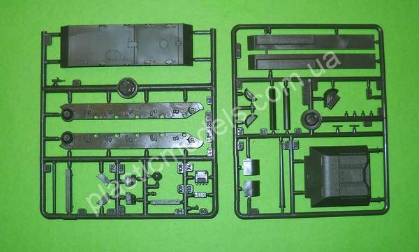 1/72 UM 333 Self-propelled artillery plant SU-85