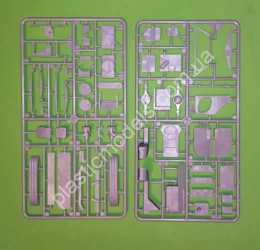 1/35 Roden 816 GMC PD3701 Silverside Bus 