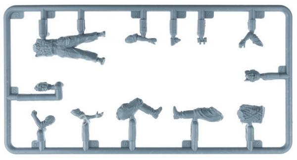 1/48 MiniArt 49024 German and Romanian Pilots with Ground Staff