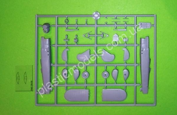 1/72 AZ model 7829 Fiat CR-32 CN 