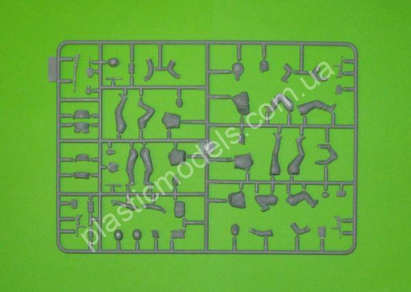 1/35 Master Box 35190 Crossroad, Eastern Front