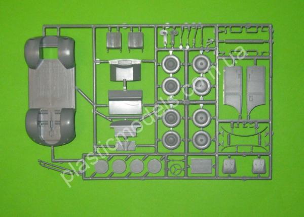 1/35 Special Armour Vehichles 35007 Volkswagen VW type 825 