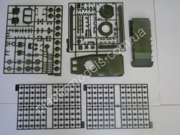 1/35 Zvezda 3554  БМП-2.