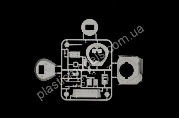 1/35 Italeri 6543 Carro Armato M14/41 I Serie with Italian Infantry
