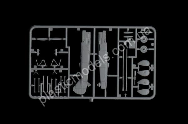 1/72 Italeri 1322 CR.32 