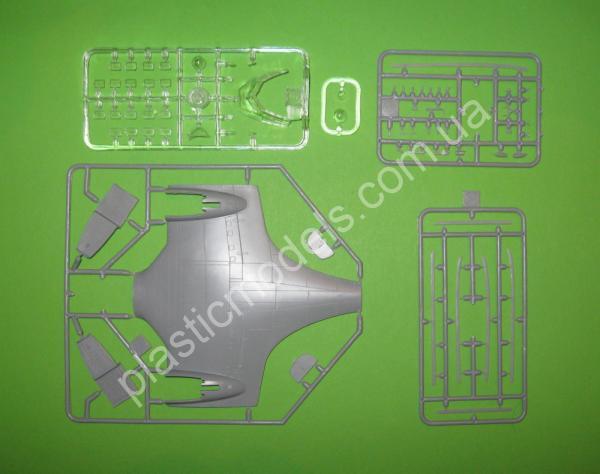 1/72 A-model 72258 IL-14T Pol Aviat