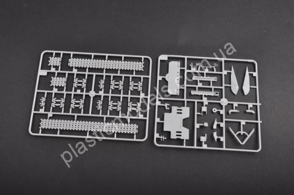 1/35 Trumpeter 1578 Soviet T-64 Model 1972 Main Battle Tank