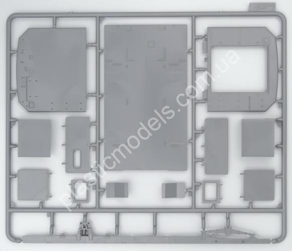 1/35 ICM 35901 Chernobyl#1. Radiation Monitoring Station (ZiL-131KShM truck & 5 figures & diorama base with background)