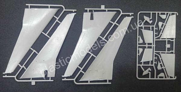 1/144 Mikro Mir 144-036 McDonnell Douglas MD-11 PW