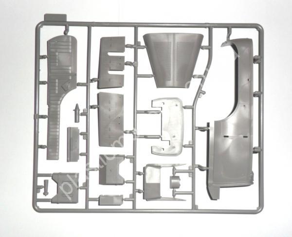 1/24 ICM 24012 Typ G4 с раскрытым тентом